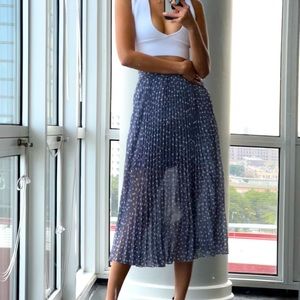 chiffon pleated midi skirt in beautiful blue color, very romantic
